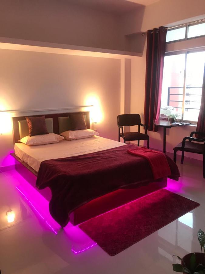 Casa Felice Luxury Lejlighedshotel Jorhāt Eksteriør billede